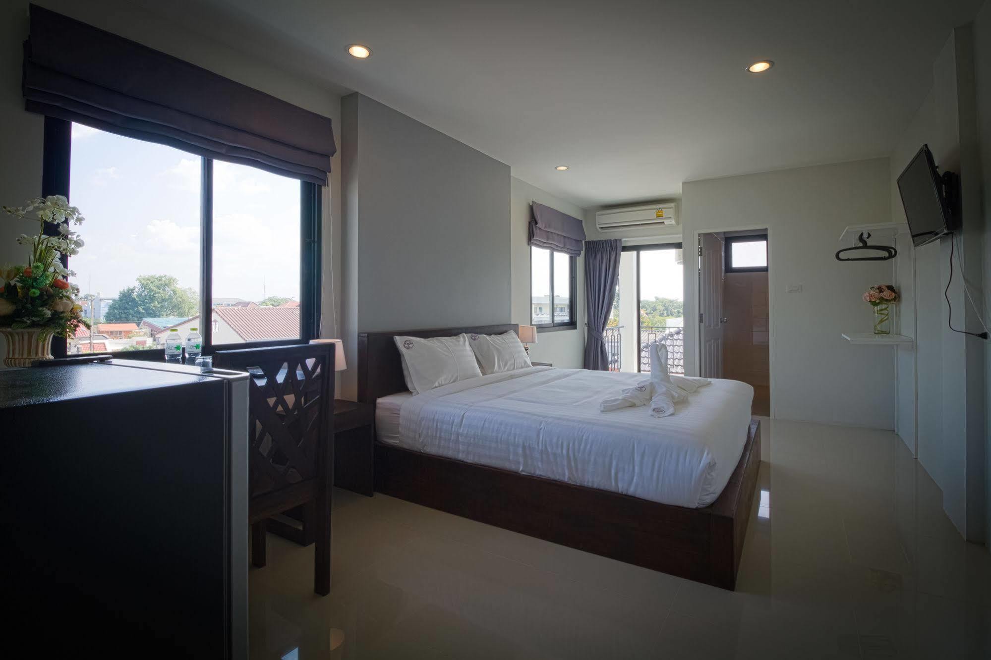 Hotel Rest Solution Chiang Mai Zewnętrze zdjęcie